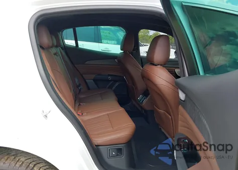 2023 Maserati Grecale Gt из США, поврежденный, VIN ZN682AVA9P7438858